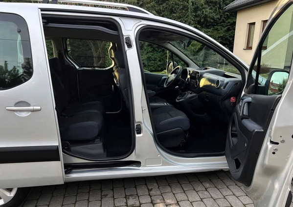Peugeot Partner cena 23800 przebieg: 144000, rok produkcji 2008 z Kamień Krajeński małe 497